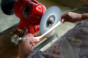 SANDING TIPS FOR BEGINNERS SANDING TIPS FOR BEGINNERS